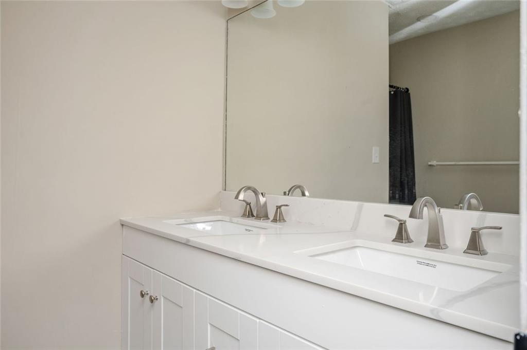 1130 Mannbrook Drive Property Photo 40