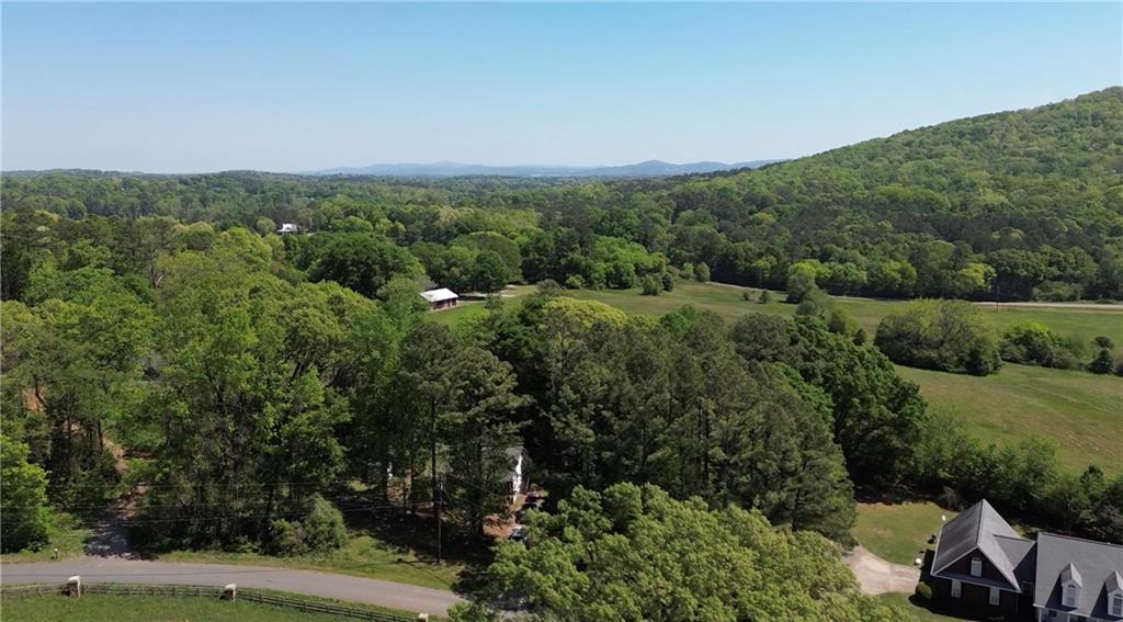 90 Tower Drive Property Photo 5