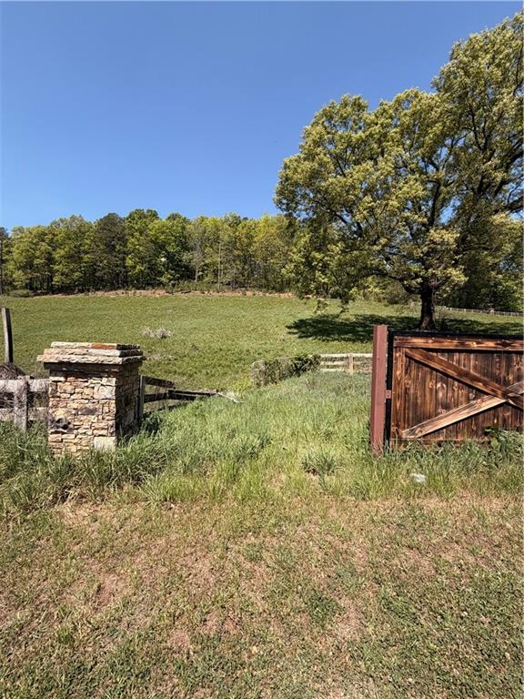90 Tower Drive Property Photo 9