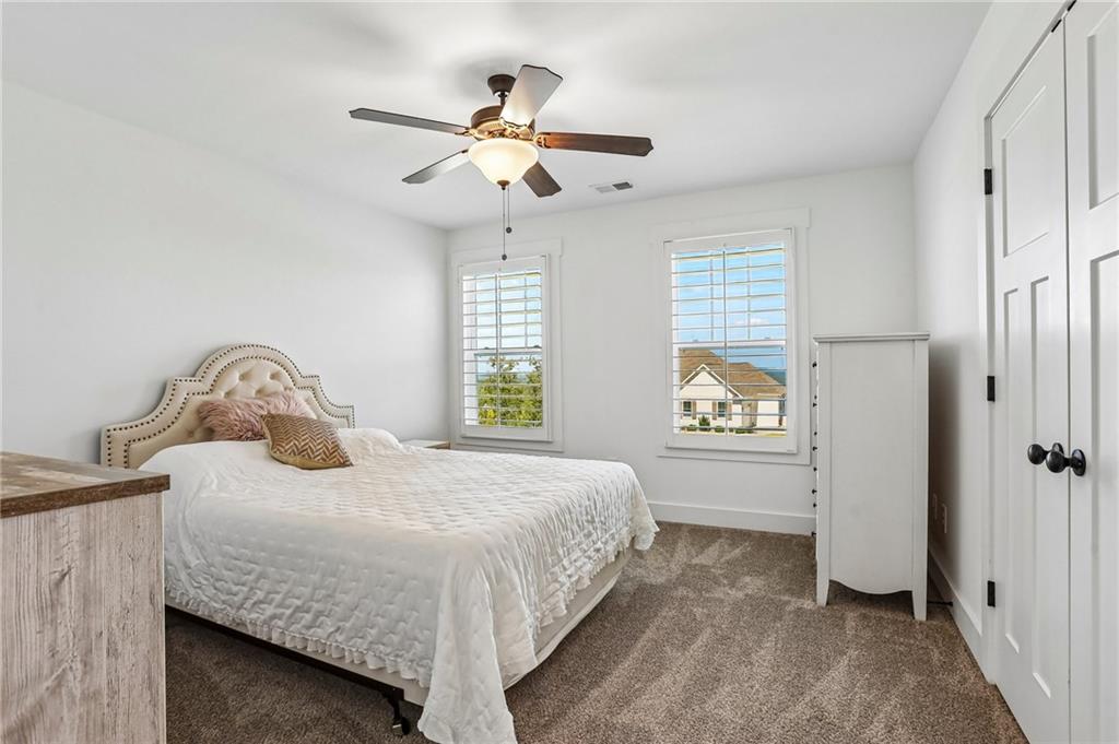 580 Stoneledge Road Property Photo 14