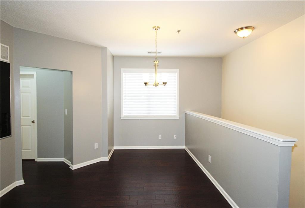 210 Spring Heights Lane Se Unit 2 Property Photo 5