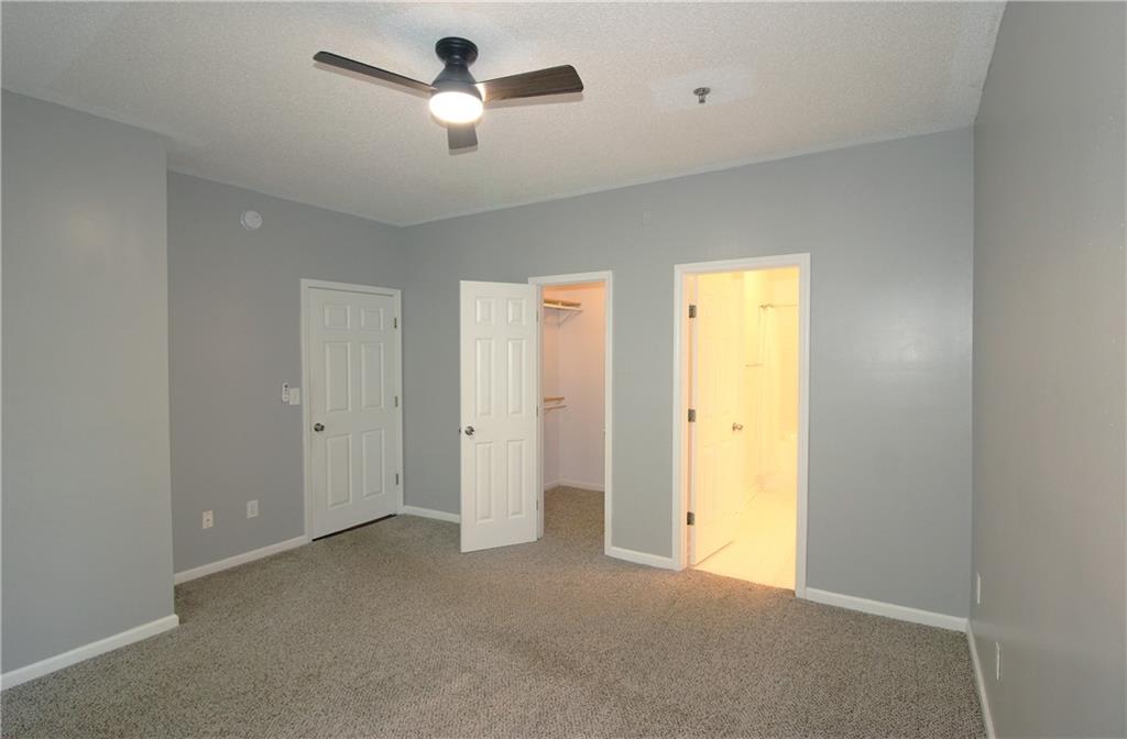 210 Spring Heights Lane Se Unit 2 Property Photo 18