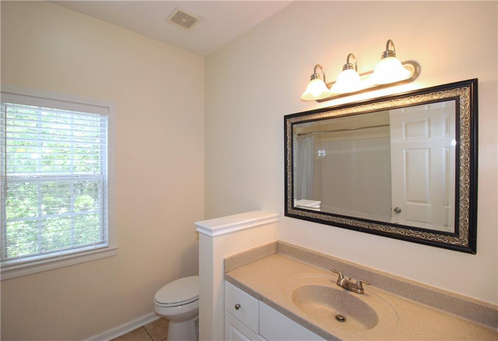210 Spring Heights Lane Se Unit 2 Property Photo 24