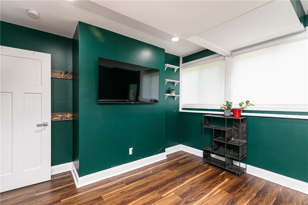 371 Clear Spring Court Property Photo 30