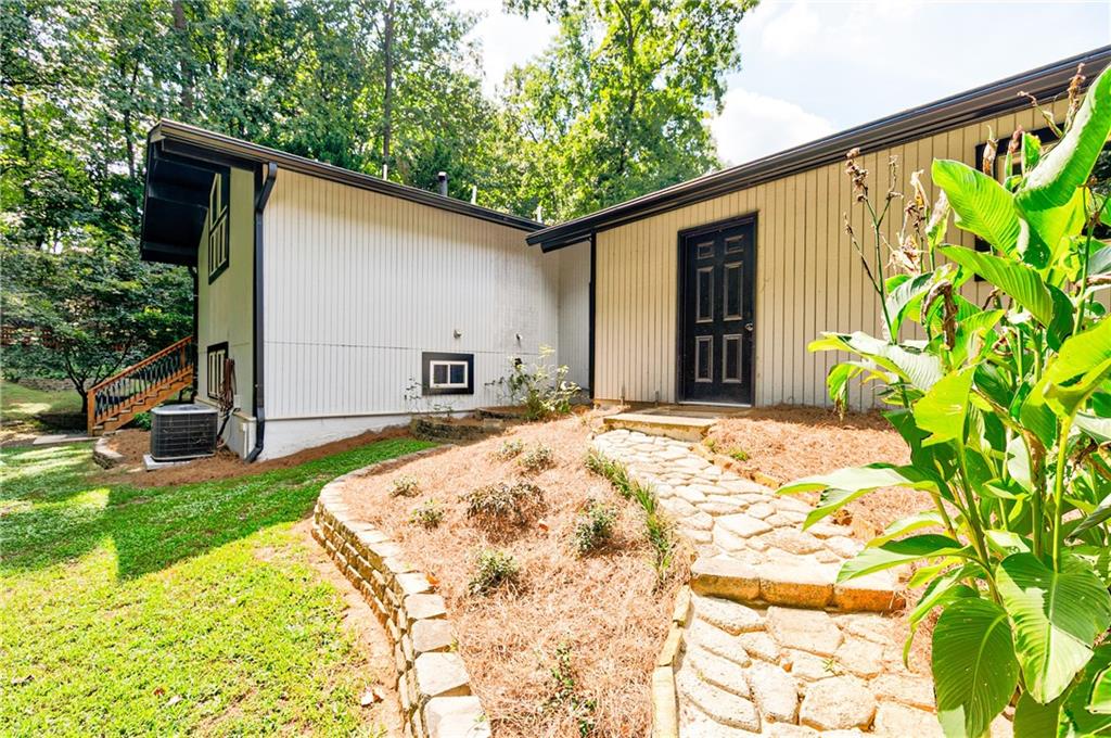 371 Clear Spring Court Property Photo 40