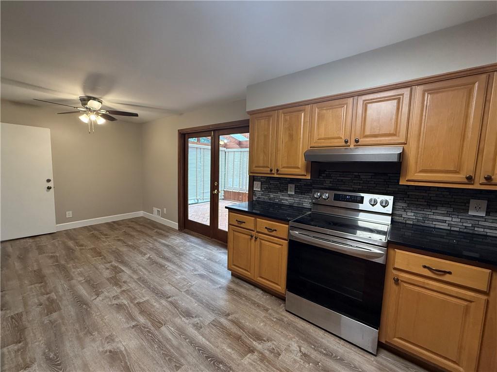 145 Starboard Point Property Photo 15