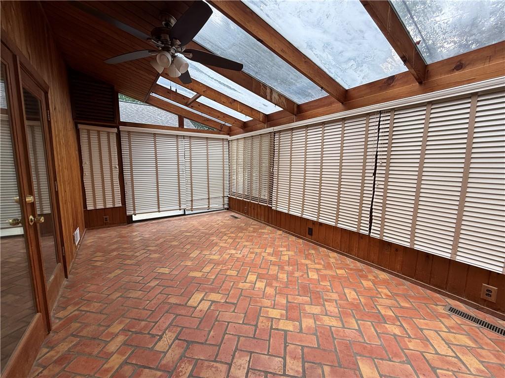 145 Starboard Point Property Photo 40