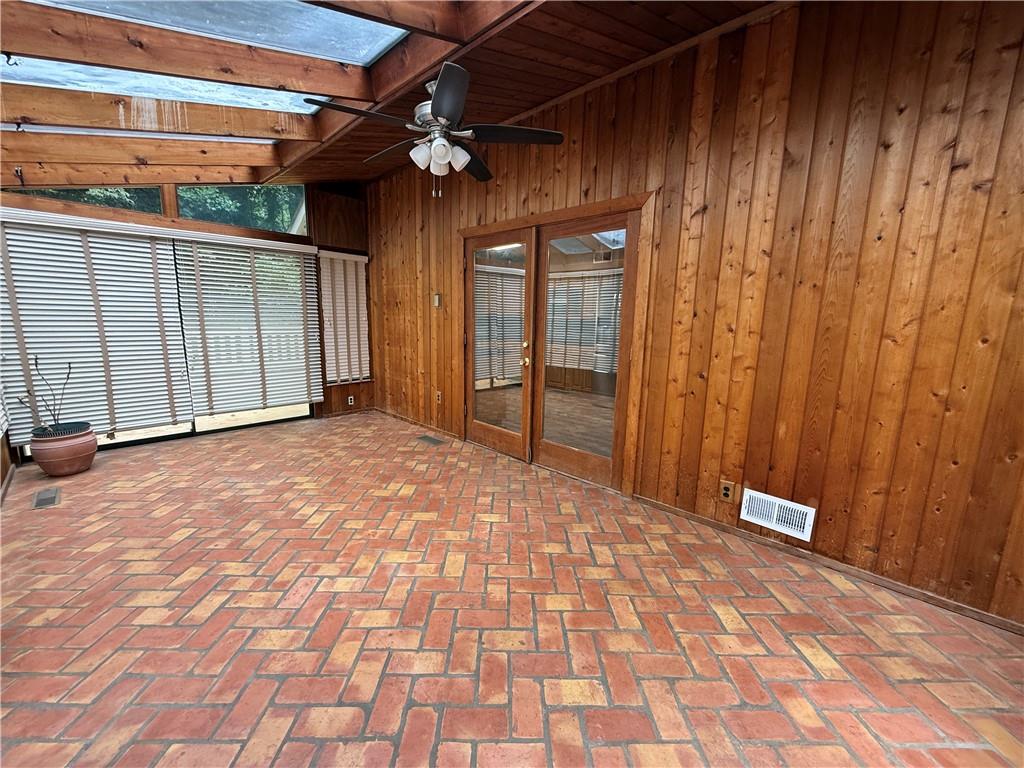 145 Starboard Point Property Photo 42