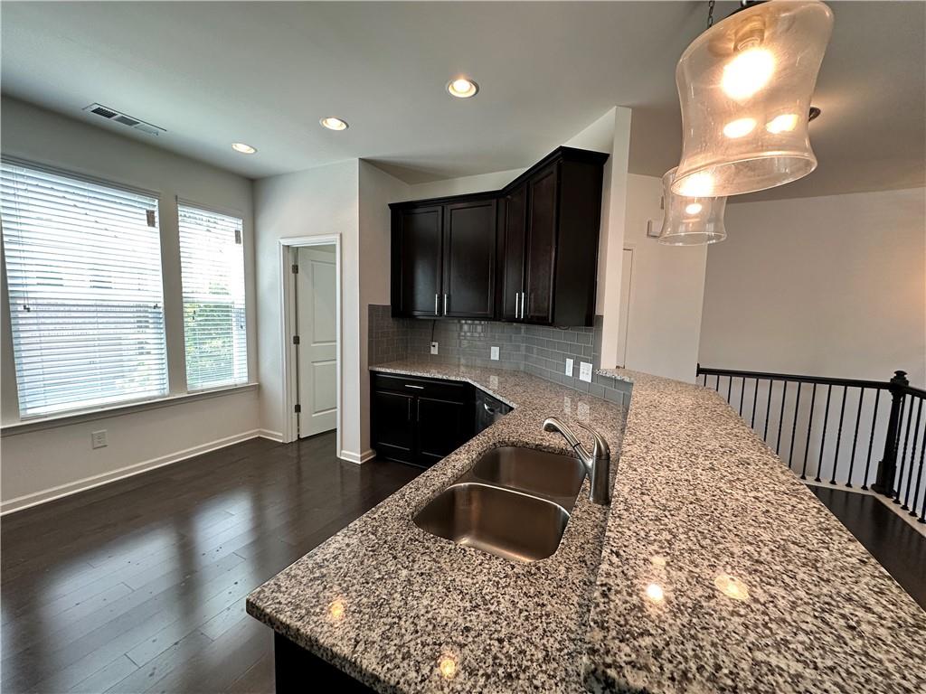 4302 Morning View Property Photo 4