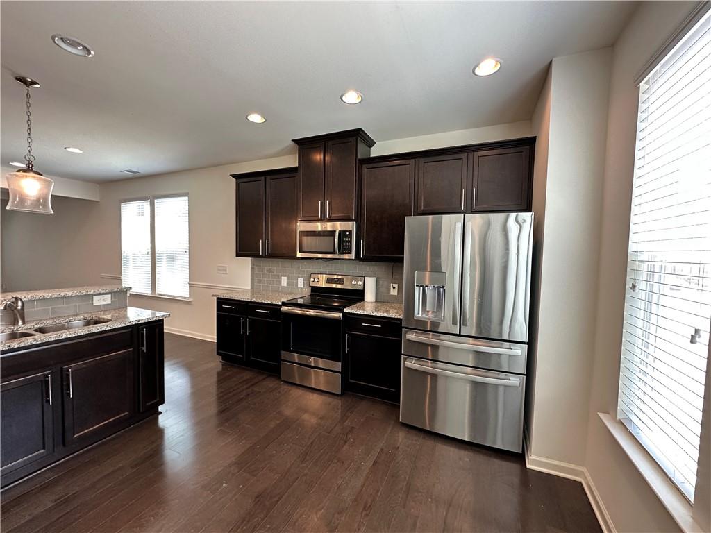 4302 Morning View Property Photo 5