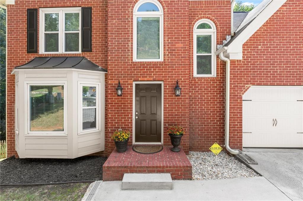 4895 Farm Valley Drive Ne Property Photo 2