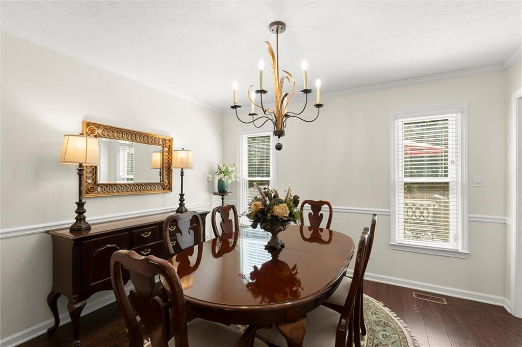4895 Farm Valley Drive Ne Property Photo 6