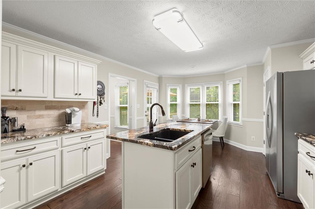 4895 Farm Valley Drive Ne Property Photo 8