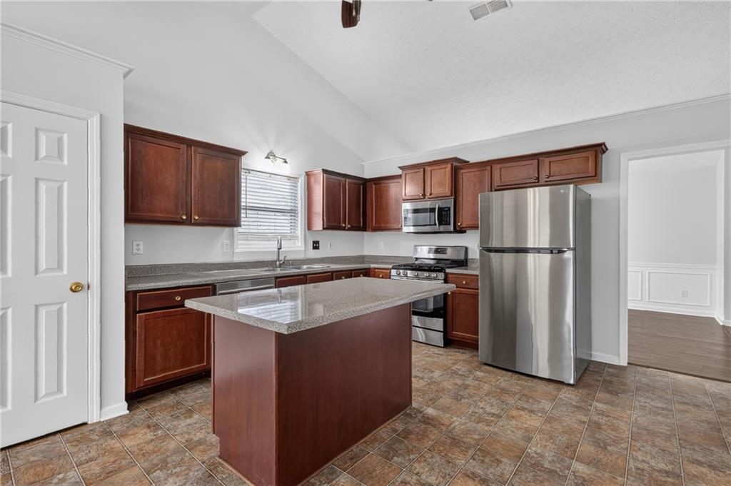 2635 General Lee Way Property Photo 15