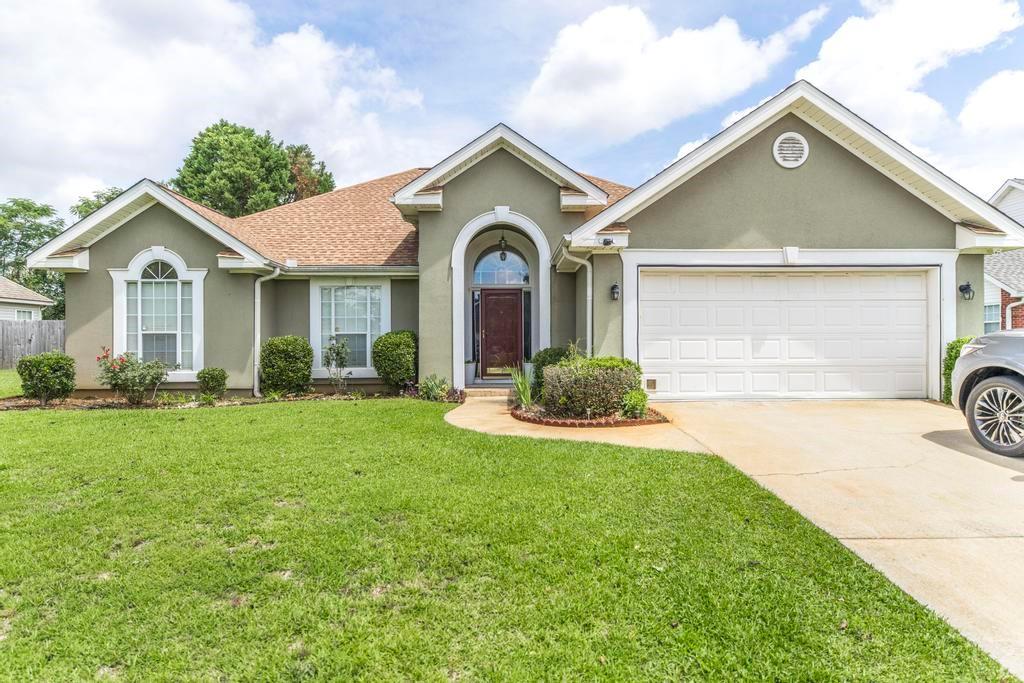 123 Galaxy Avenue Property Photo 1