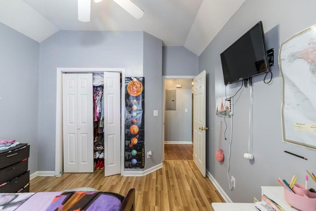 123 Galaxy Avenue Property Photo 29