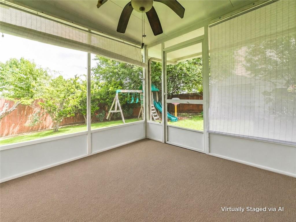 123 Galaxy Avenue Property Photo 38