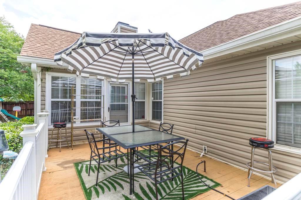 123 Galaxy Avenue Property Photo 40
