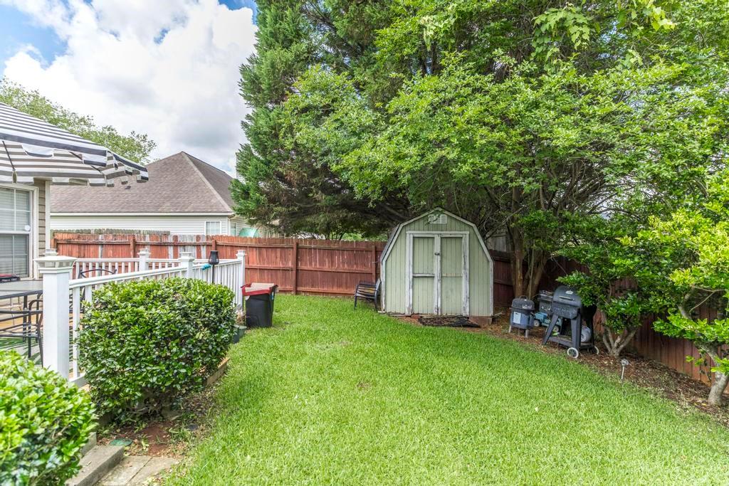 123 Galaxy Avenue Property Photo 43