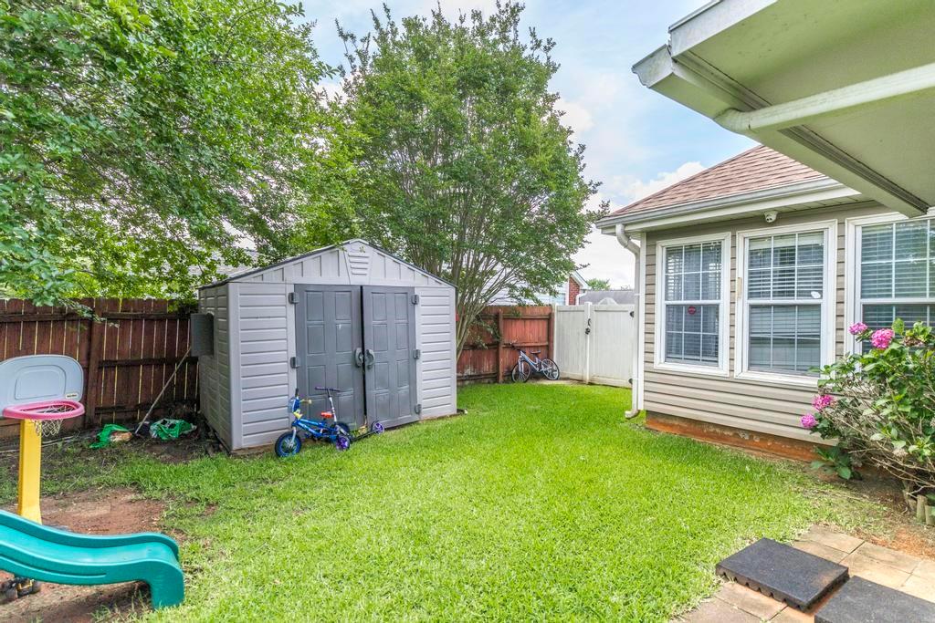 123 Galaxy Avenue Property Photo 45
