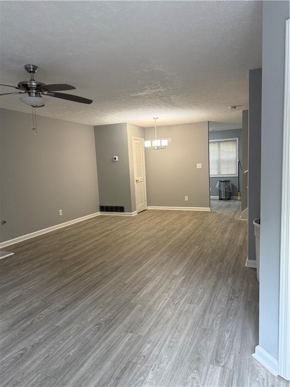 6341 Wedgeview Drive Property Photo 6