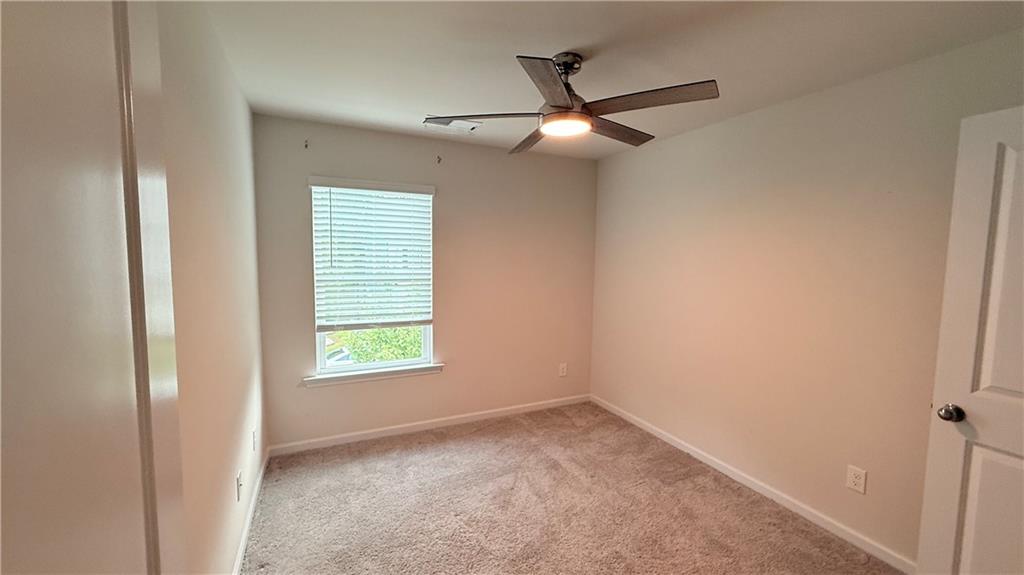 7085 Gladstone Circle Property Photo 7