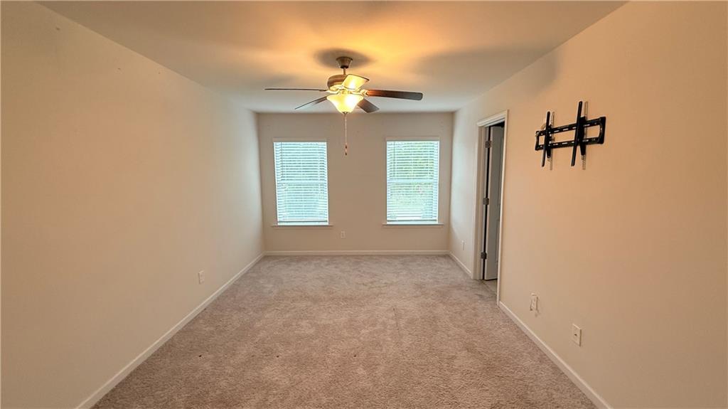 7085 Gladstone Circle Property Photo 9