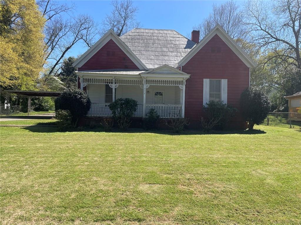 379 West Avenue Property Photo 1
