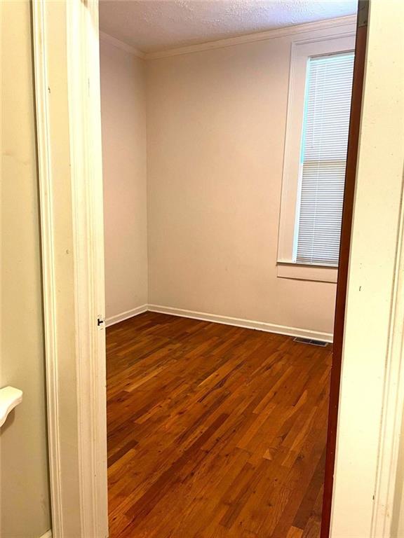 379 West Avenue Property Photo 17