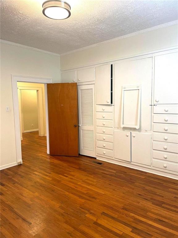 379 West Avenue Property Photo 26