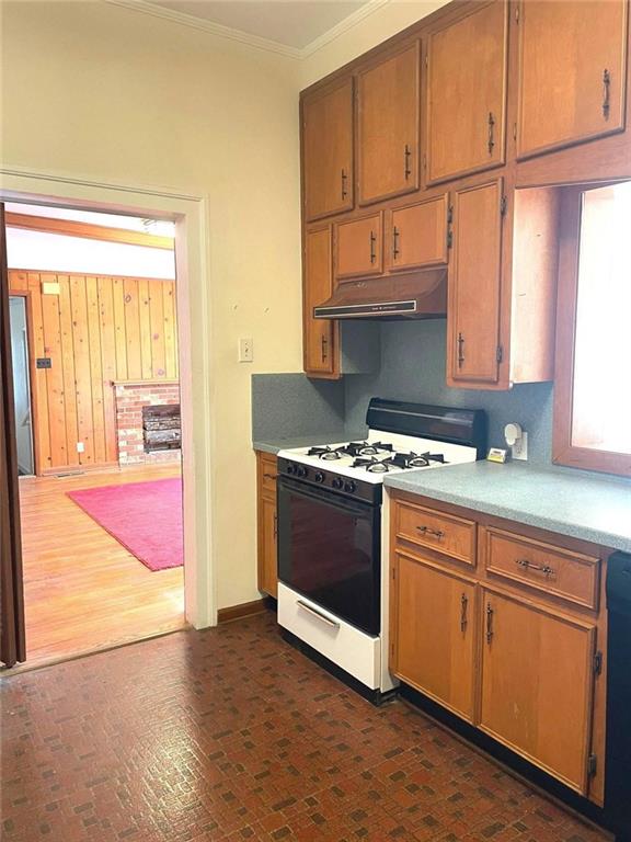 379 West Avenue Property Photo 51