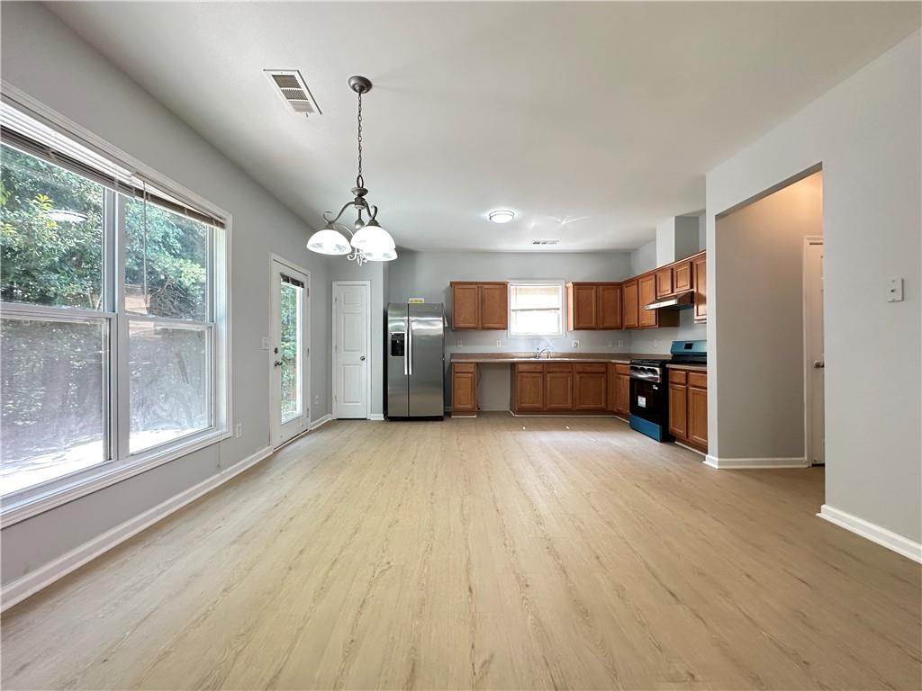 2468 Worrall Hill Way Property Photo 7