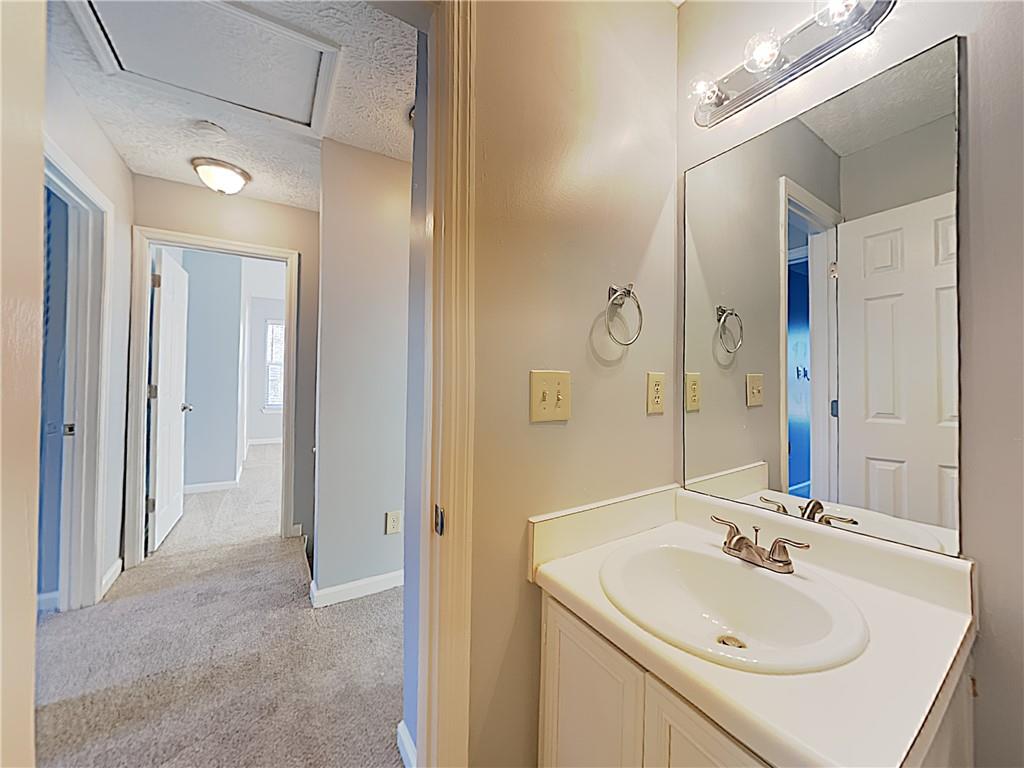 7829769 Property Photo 12