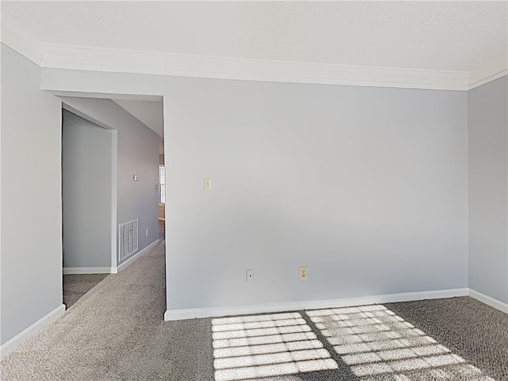 7829769 Property Photo 14