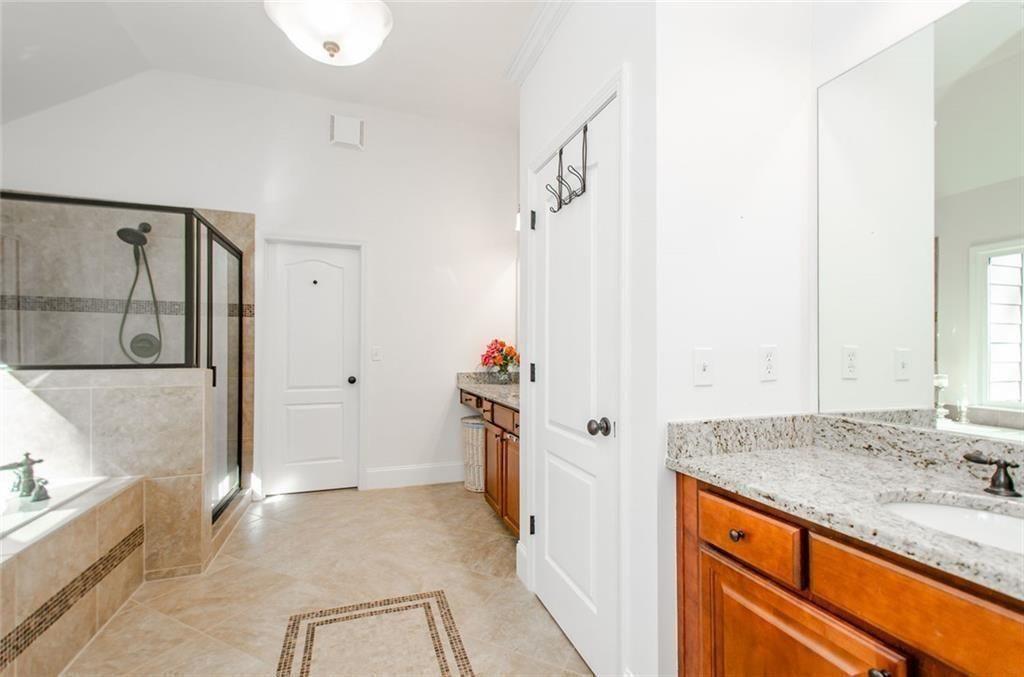 778 Crescent Circle Property Photo 34