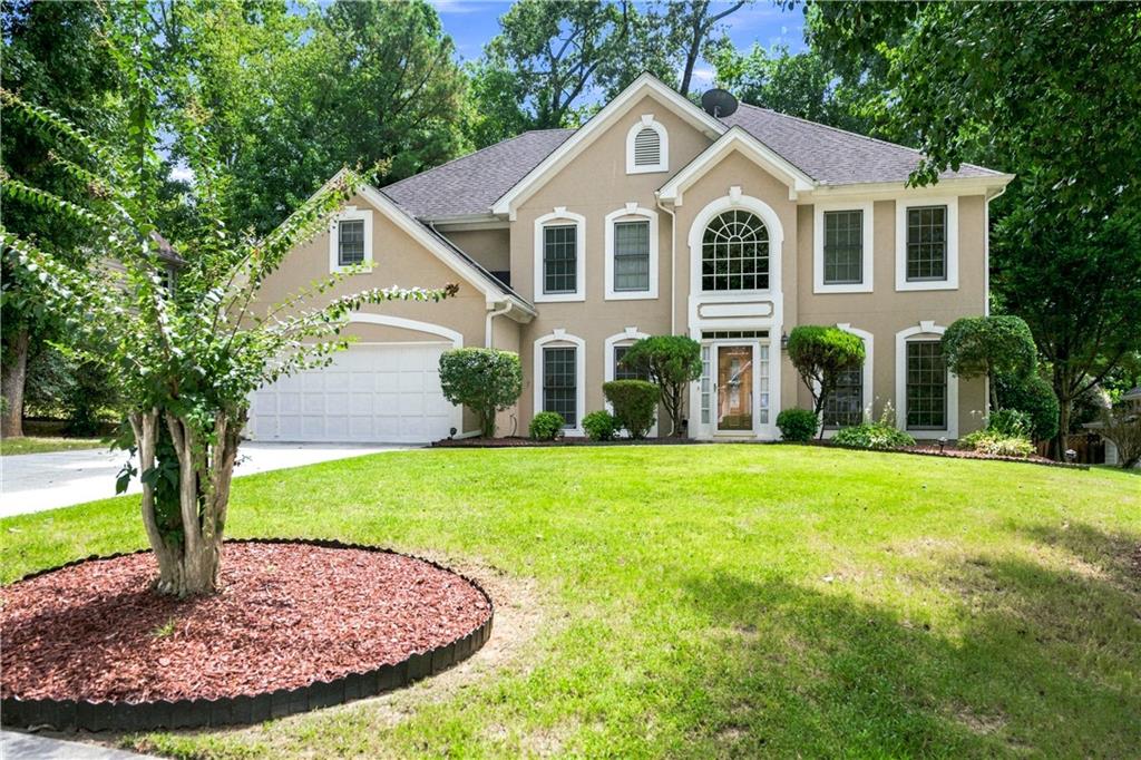 243 Harbor Pointe Drive Property Photo 1