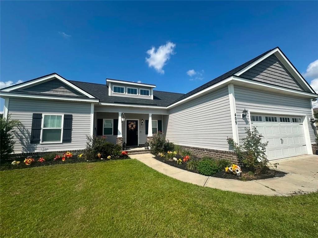409 Pivot Point Property Photo 1