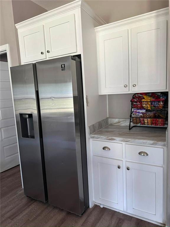 409 Pivot Point Property Photo 11