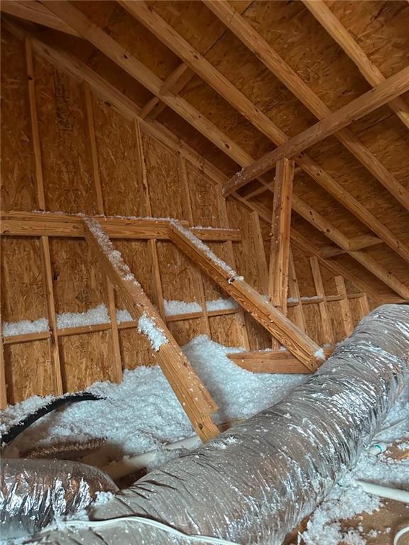 409 Pivot Point Property Photo 45