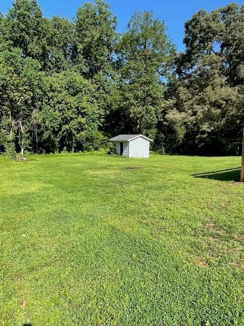 7241 Grayson Drive Property Photo 3