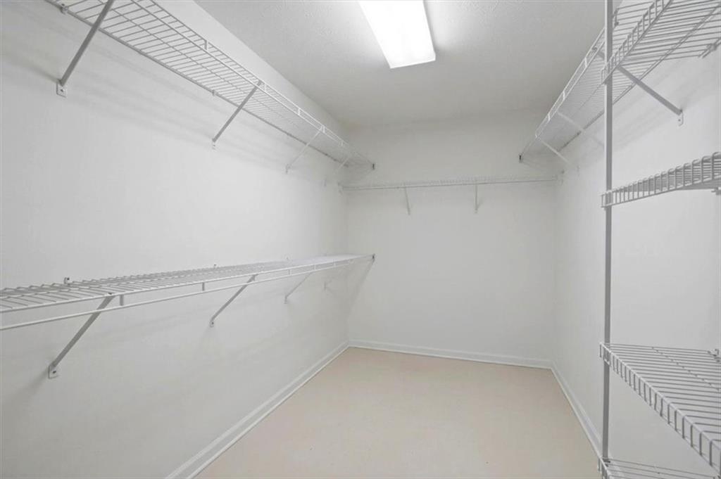 2011 Windfield Drive Property Photo 19