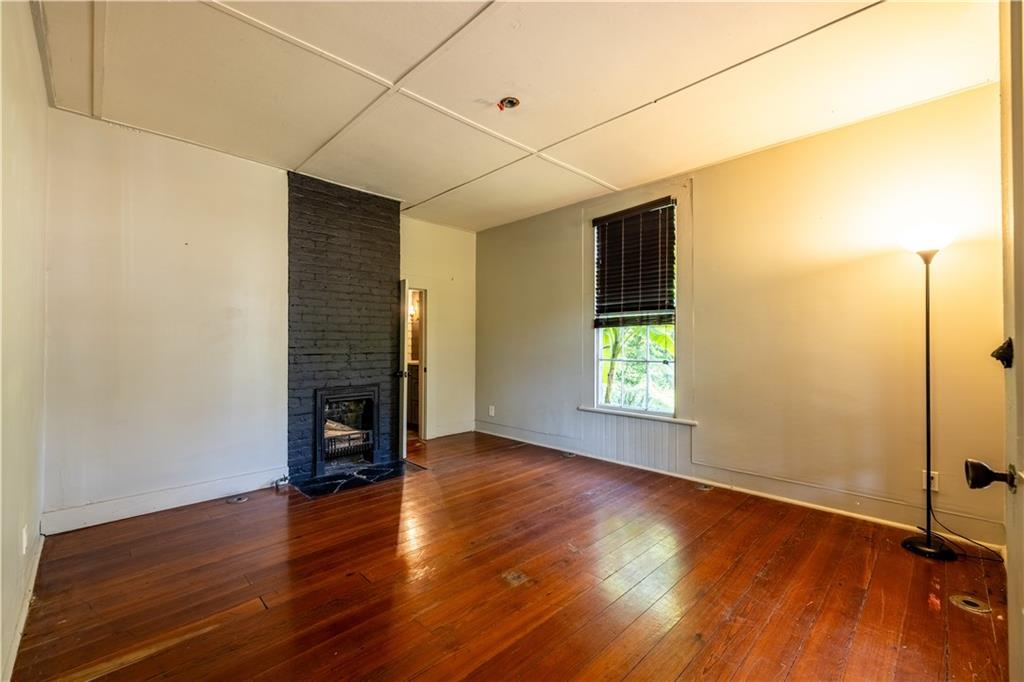 906 E 2nd Avenue E Property Photo 41