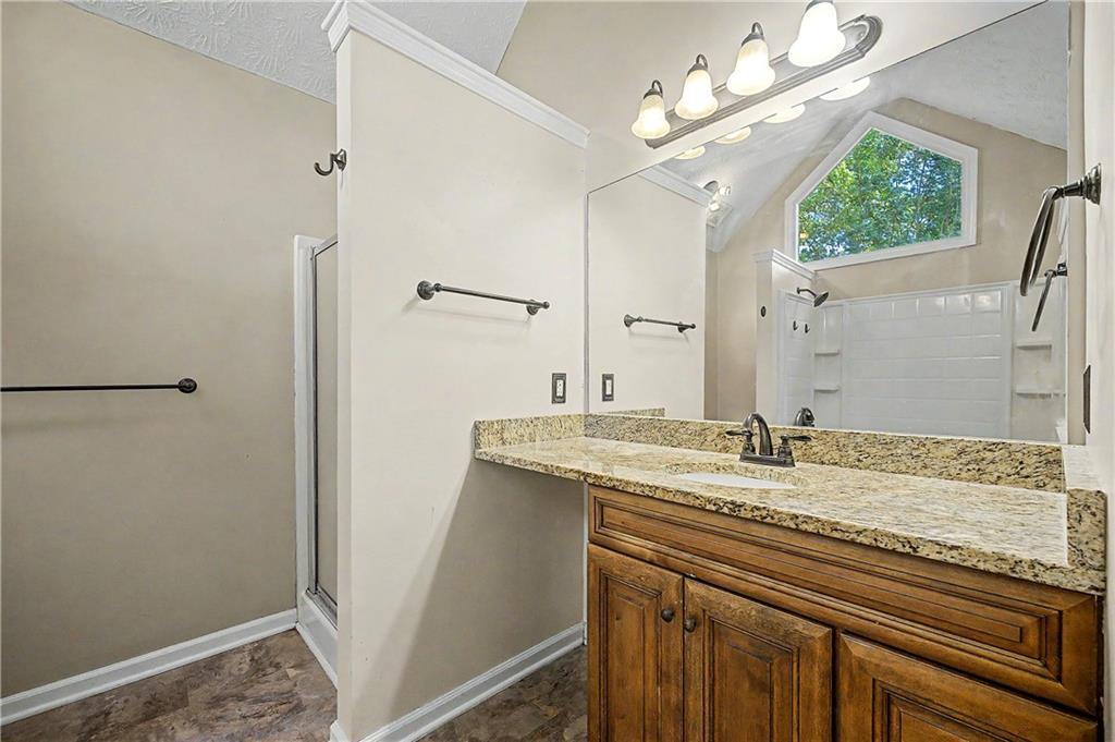 204 Spring Circle Property Photo 16