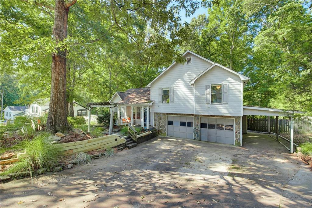 138 Hickory Trail Property Photo 1