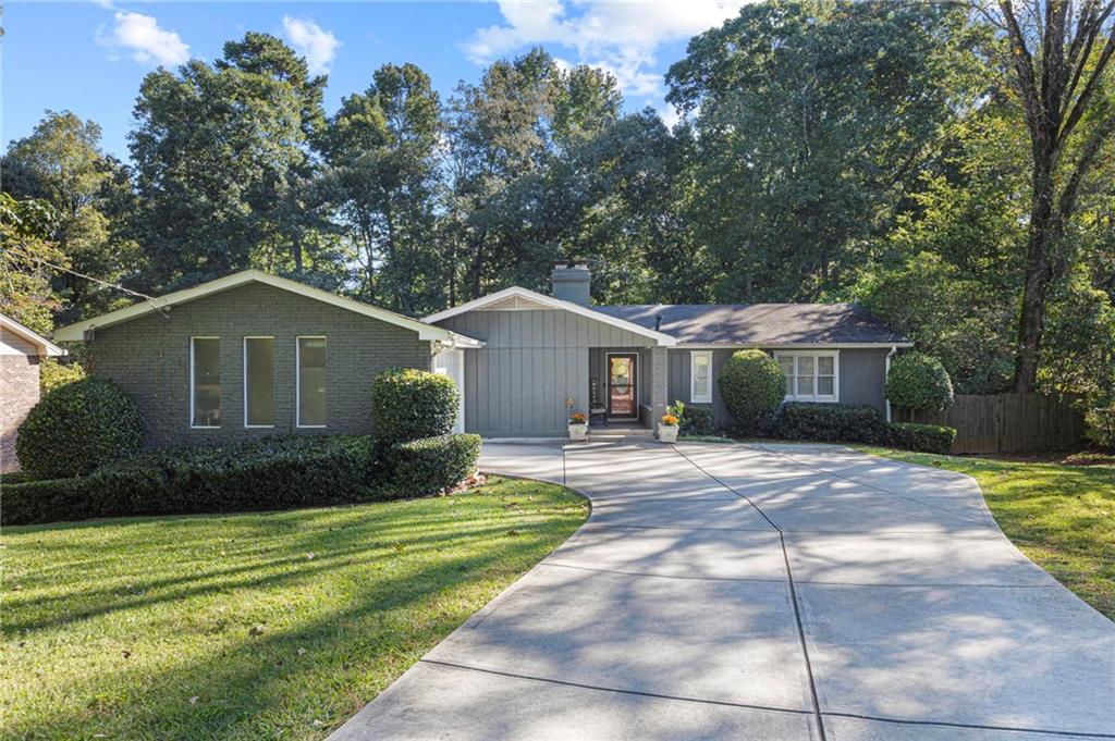 698 Rollingwood Drive Property Photo 1