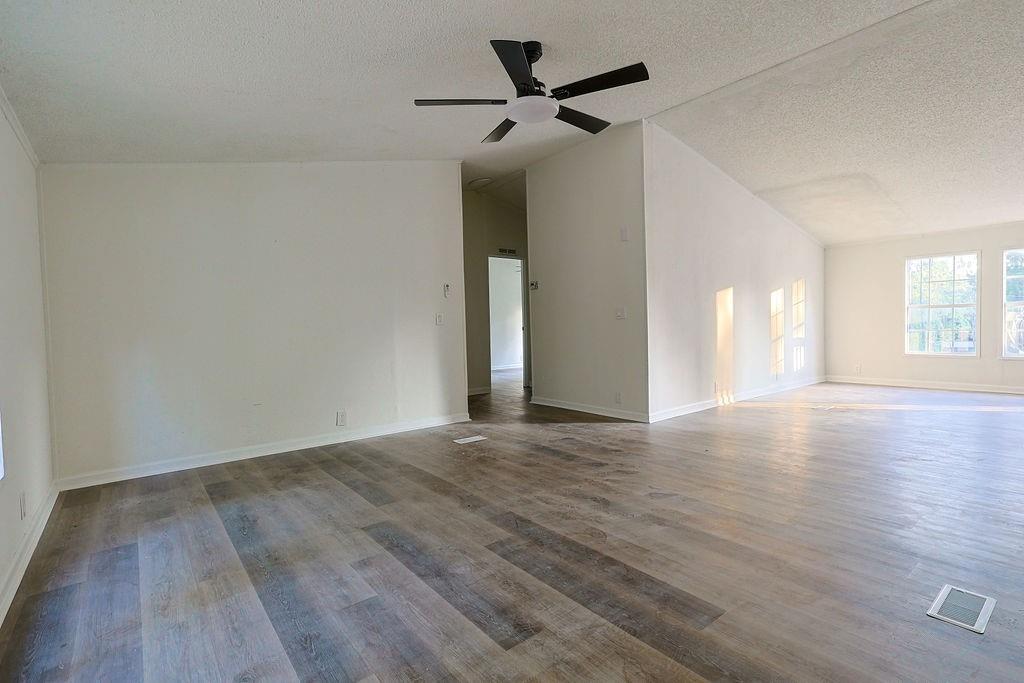 158 Felton Drive Property Photo 15
