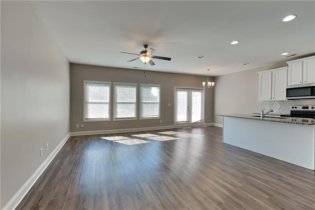 7830028 Property Photo 2