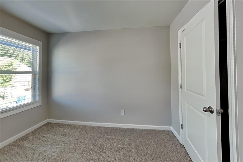 7830028 Property Photo 10