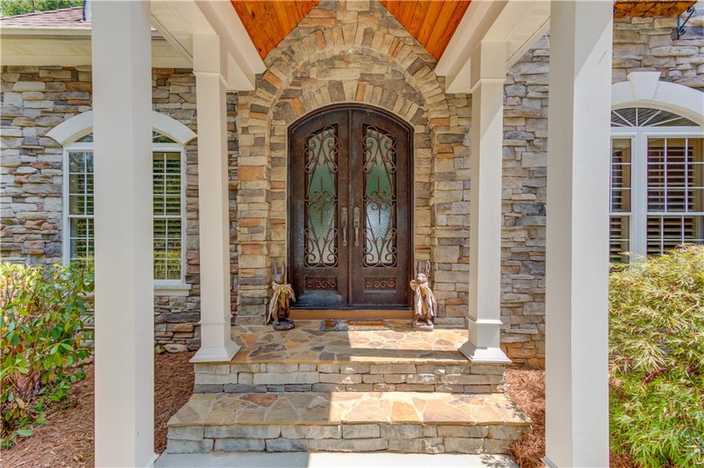 6228 Waters Edge Drive Property Photo 6