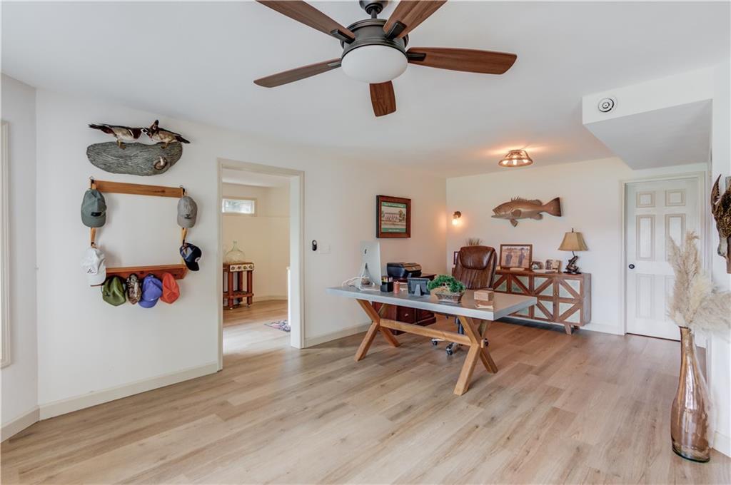 6228 Waters Edge Drive Property Photo 54